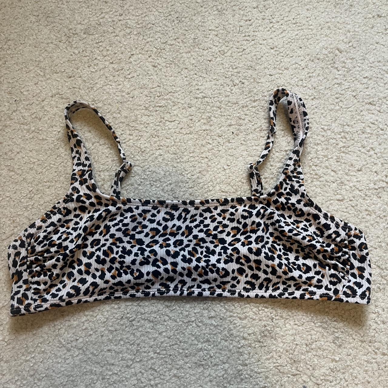 Women's Bikinis-and-tankini-sets | Depop