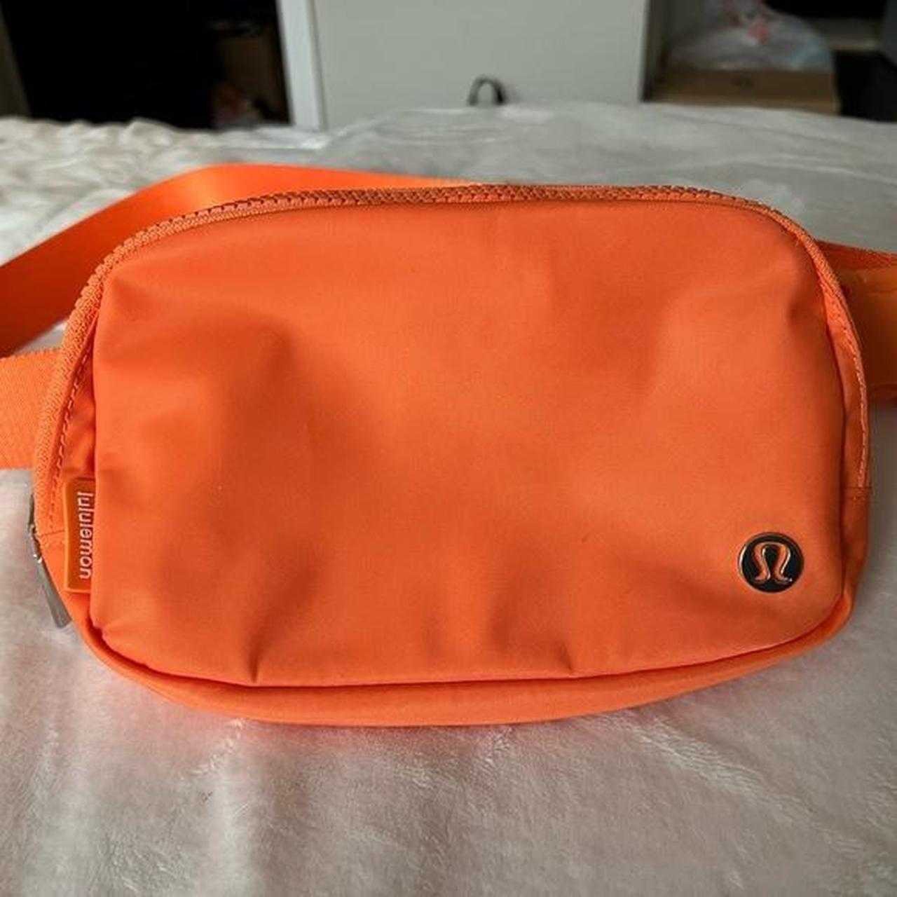 Lululemon Women's Orange Bag Depop