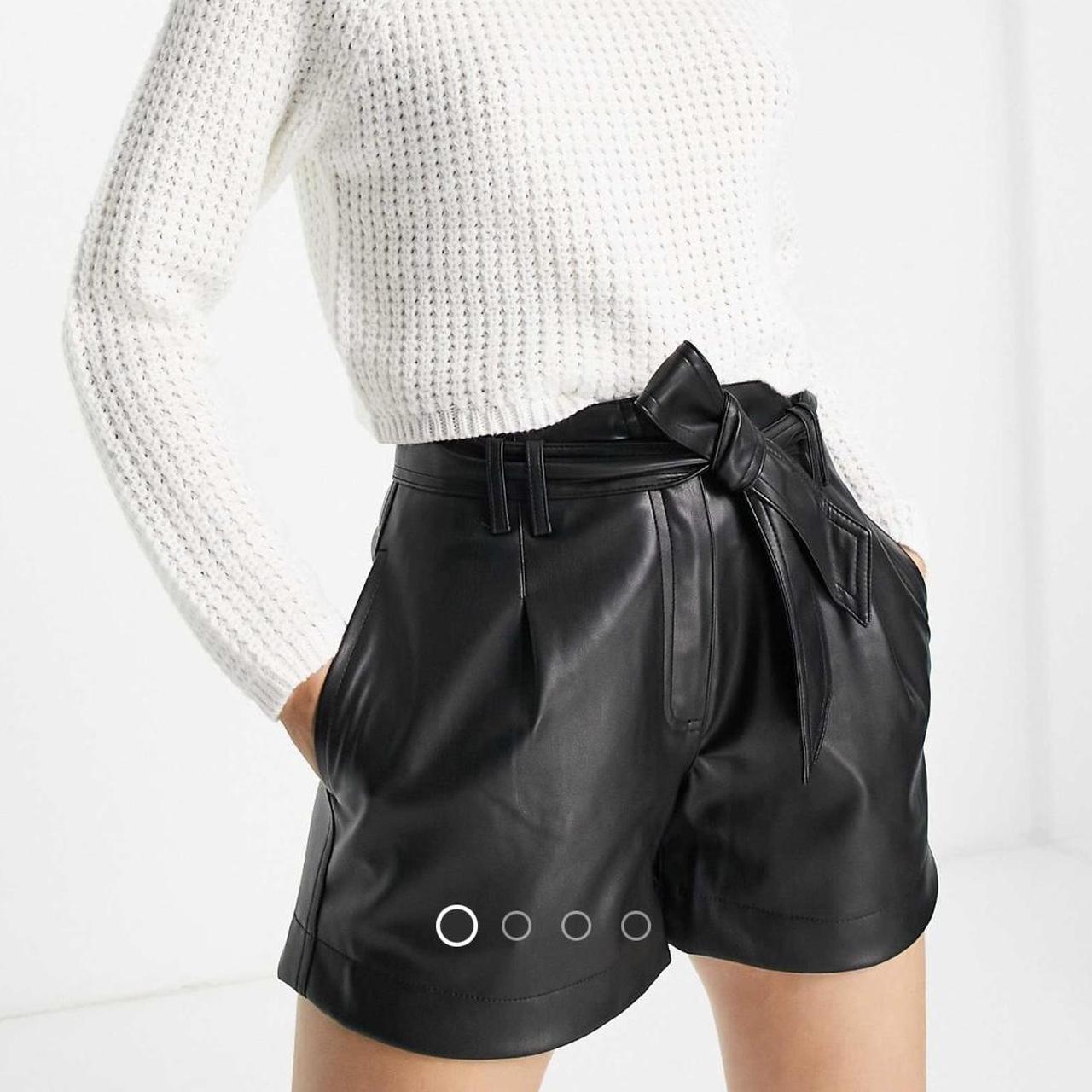 item listed by maisiesgarms