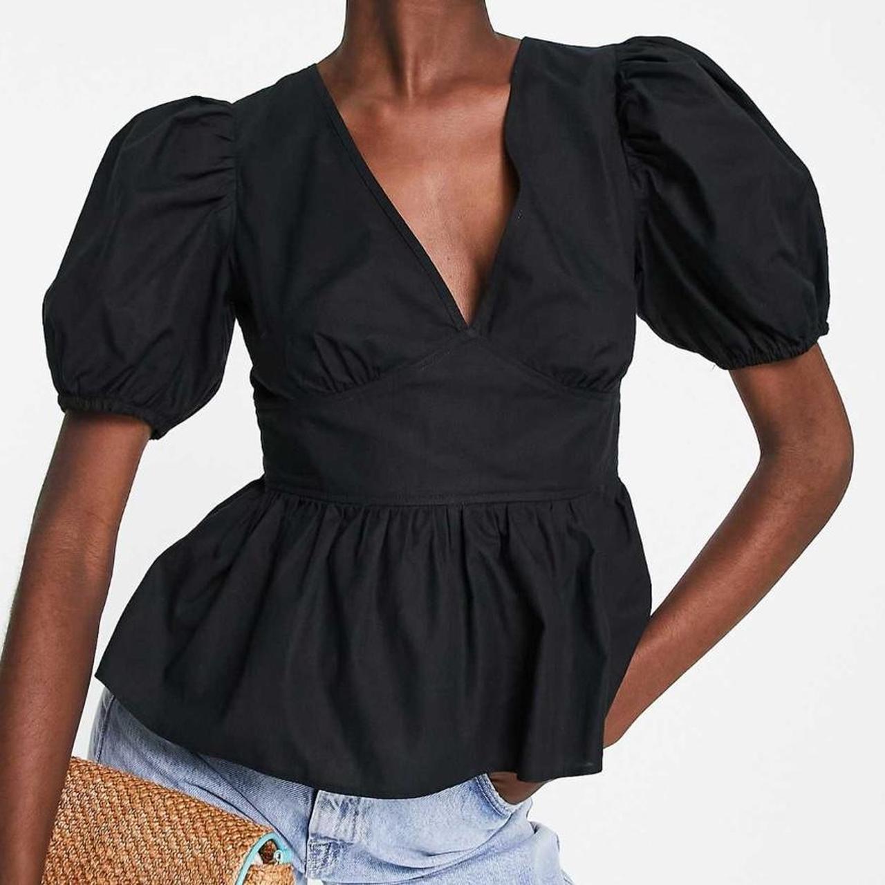 item listed by maisiesgarms