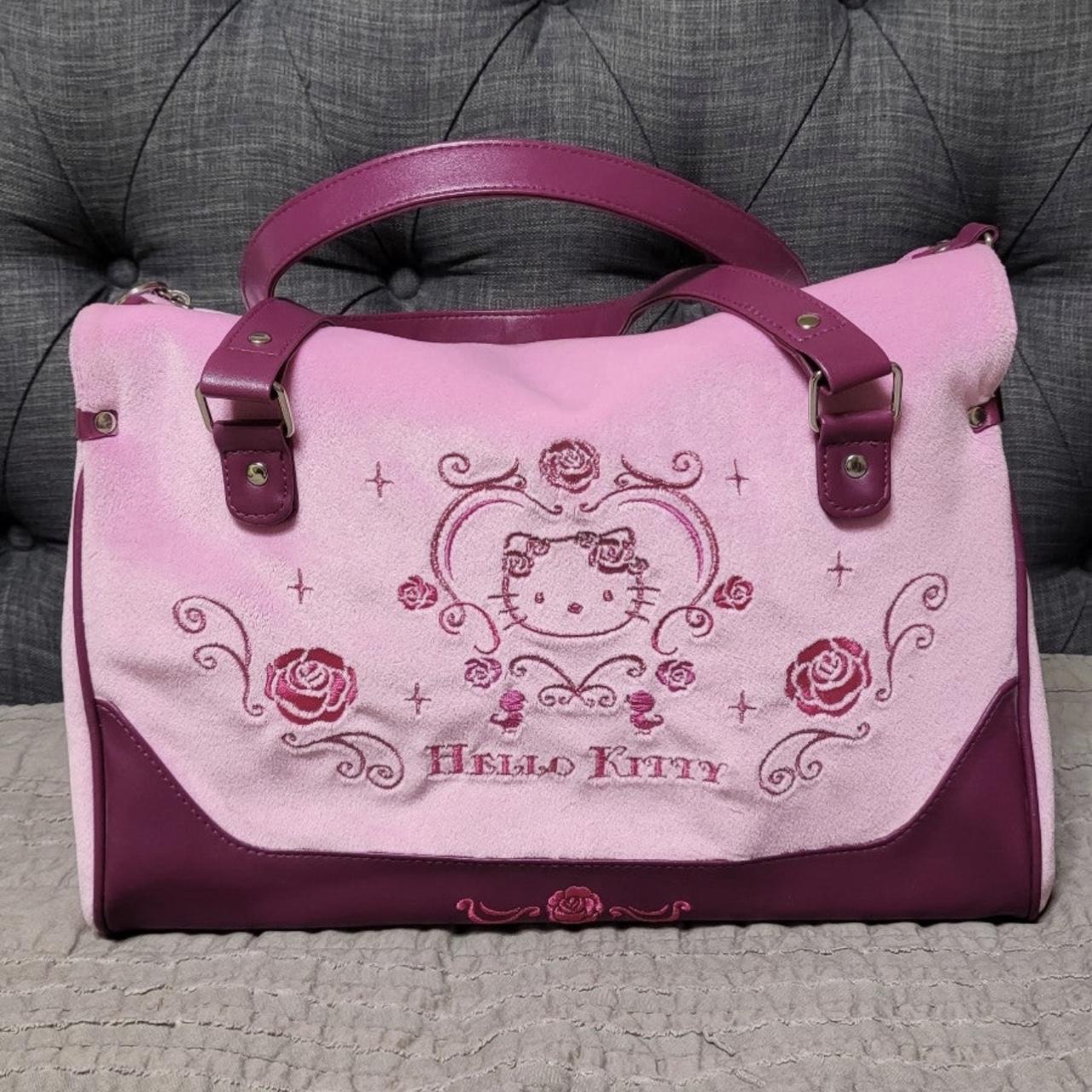 hello kitty patterned messenger bag, definitely has - Depop