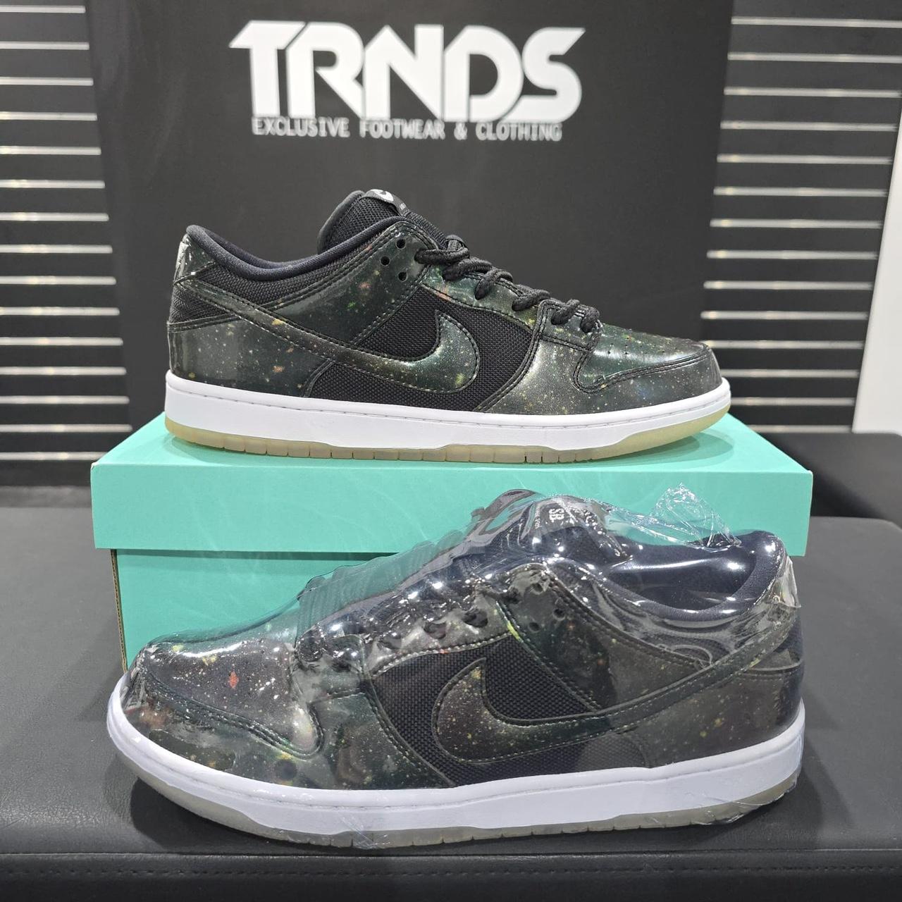 Nike SB Dunk Low 420 Intergalactic Nike SB Dunk