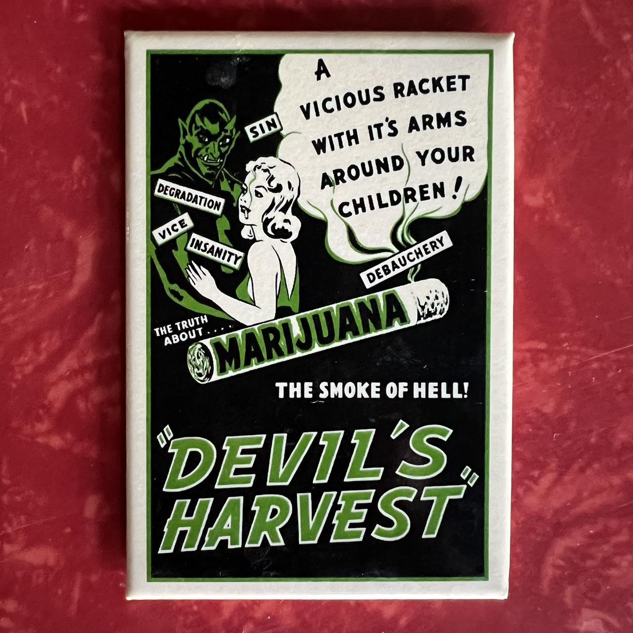 Funny magnet 🧲😋 #magnet #trinket #vintage #funny - Depop