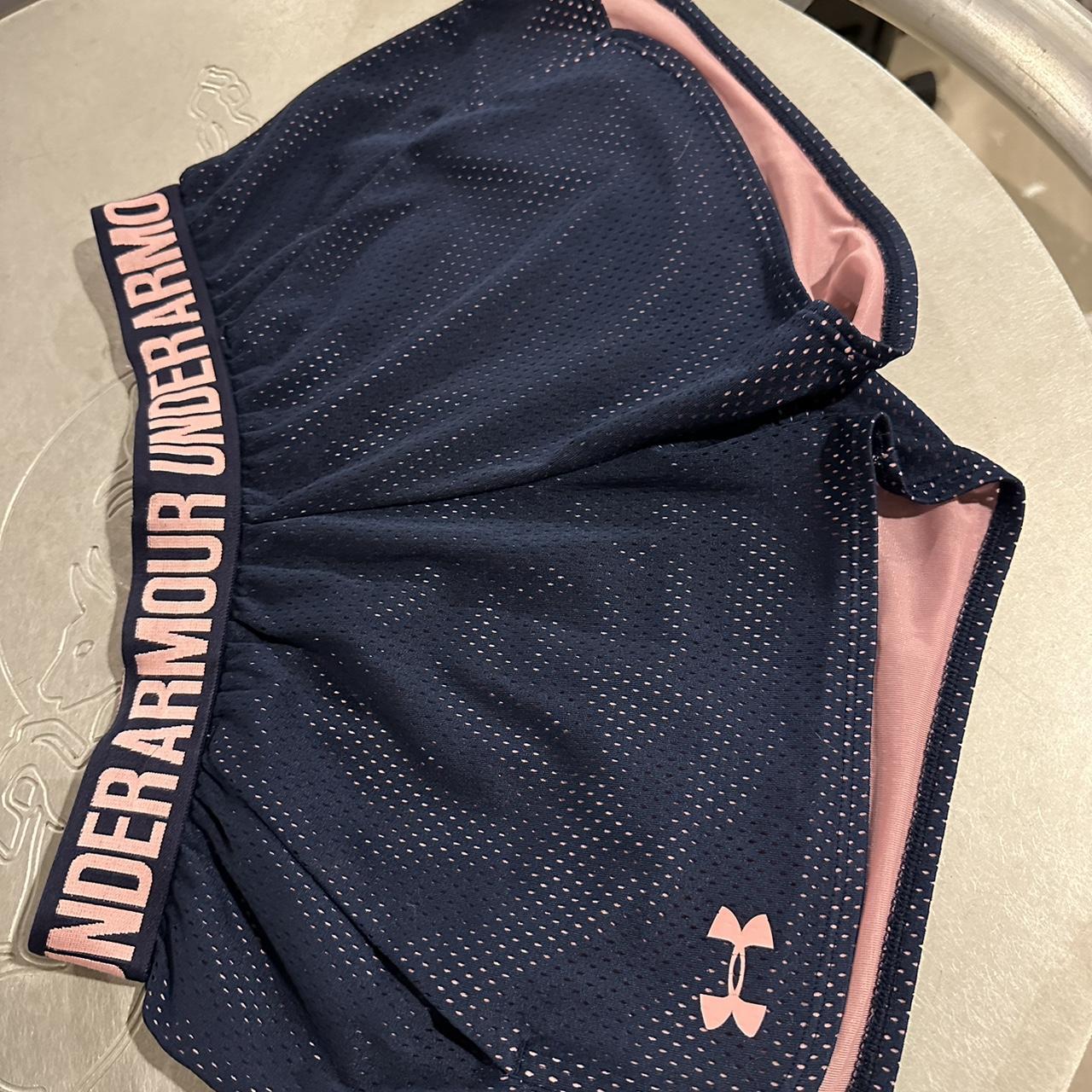 Under Armour shorts Xs Has front pockets - Depop