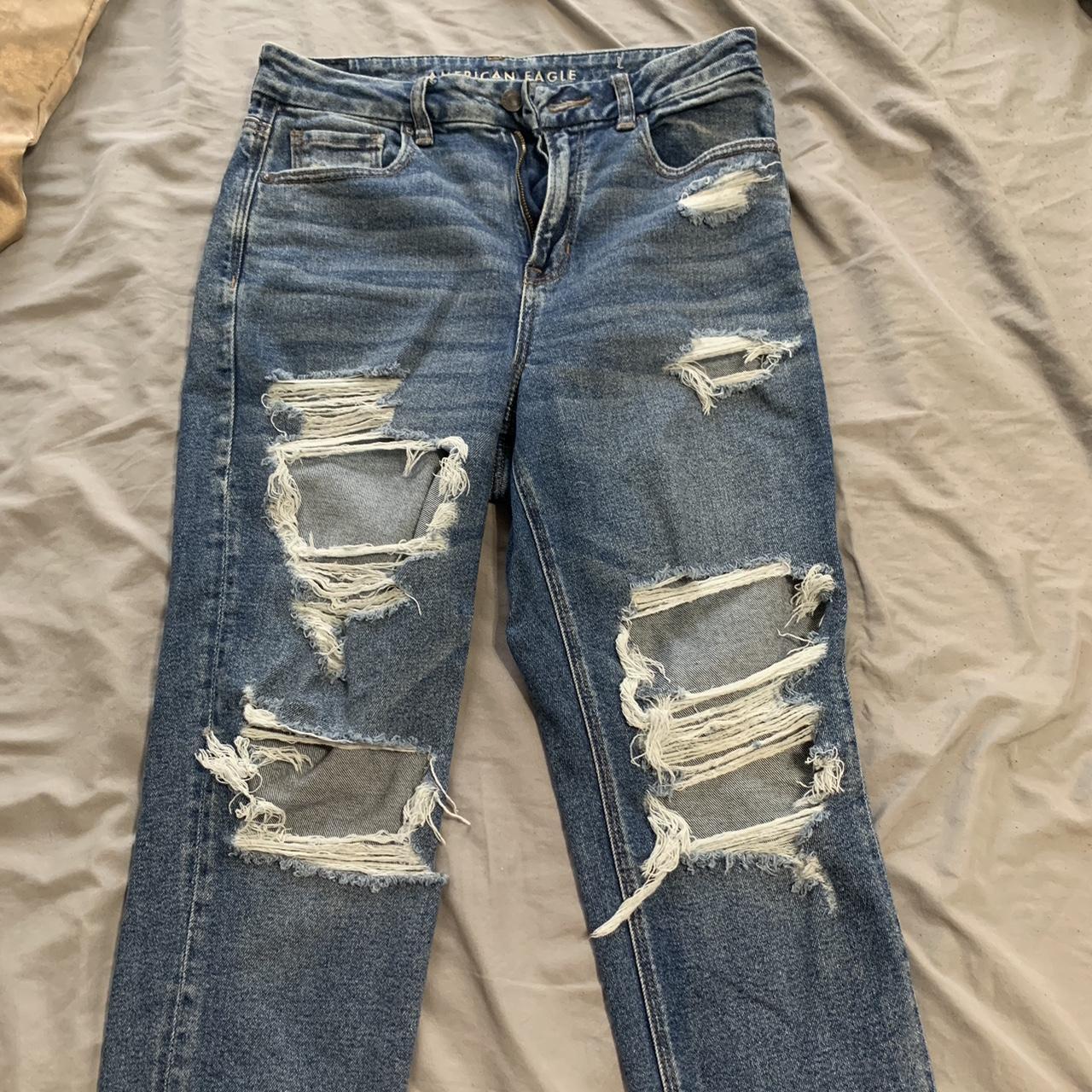 American Eagle high waisted ripped mom jeans Size:... - Depop