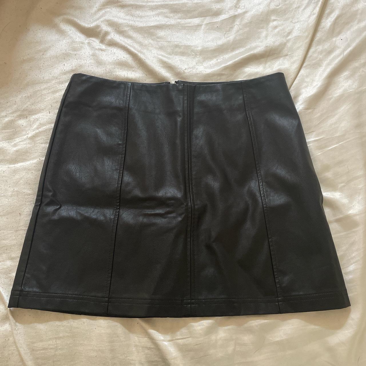 Super cute leather mini skirt from Francesca’s... - Depop