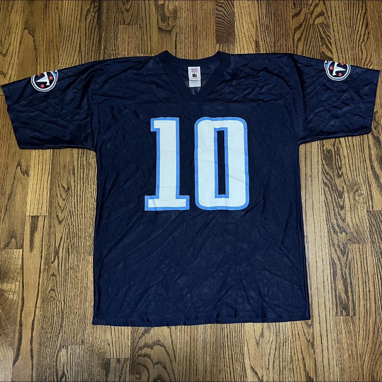 Tennessee titans jersey Young 10 Size medium - Depop