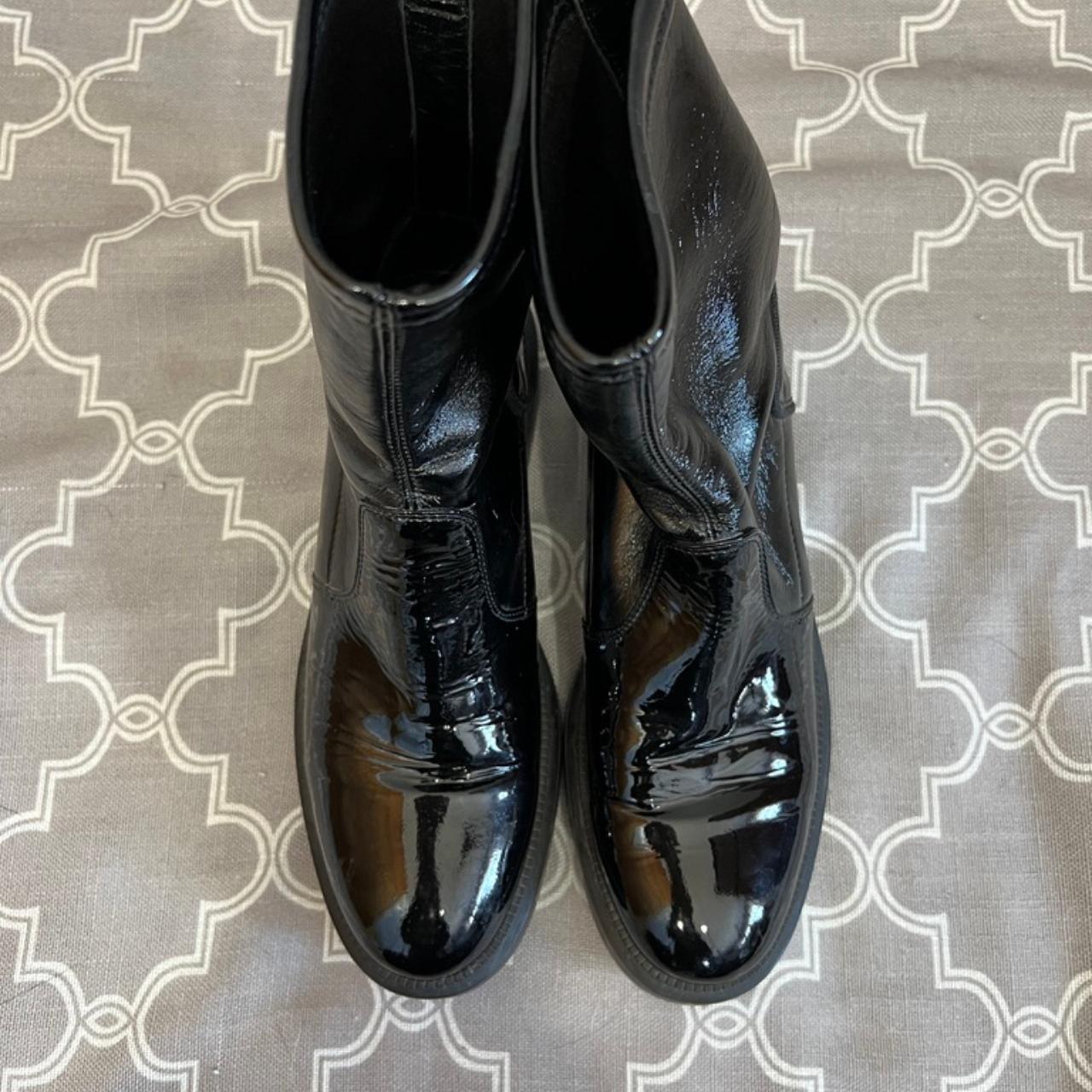 Amazing black patent leather pull-on booties from... - Depop