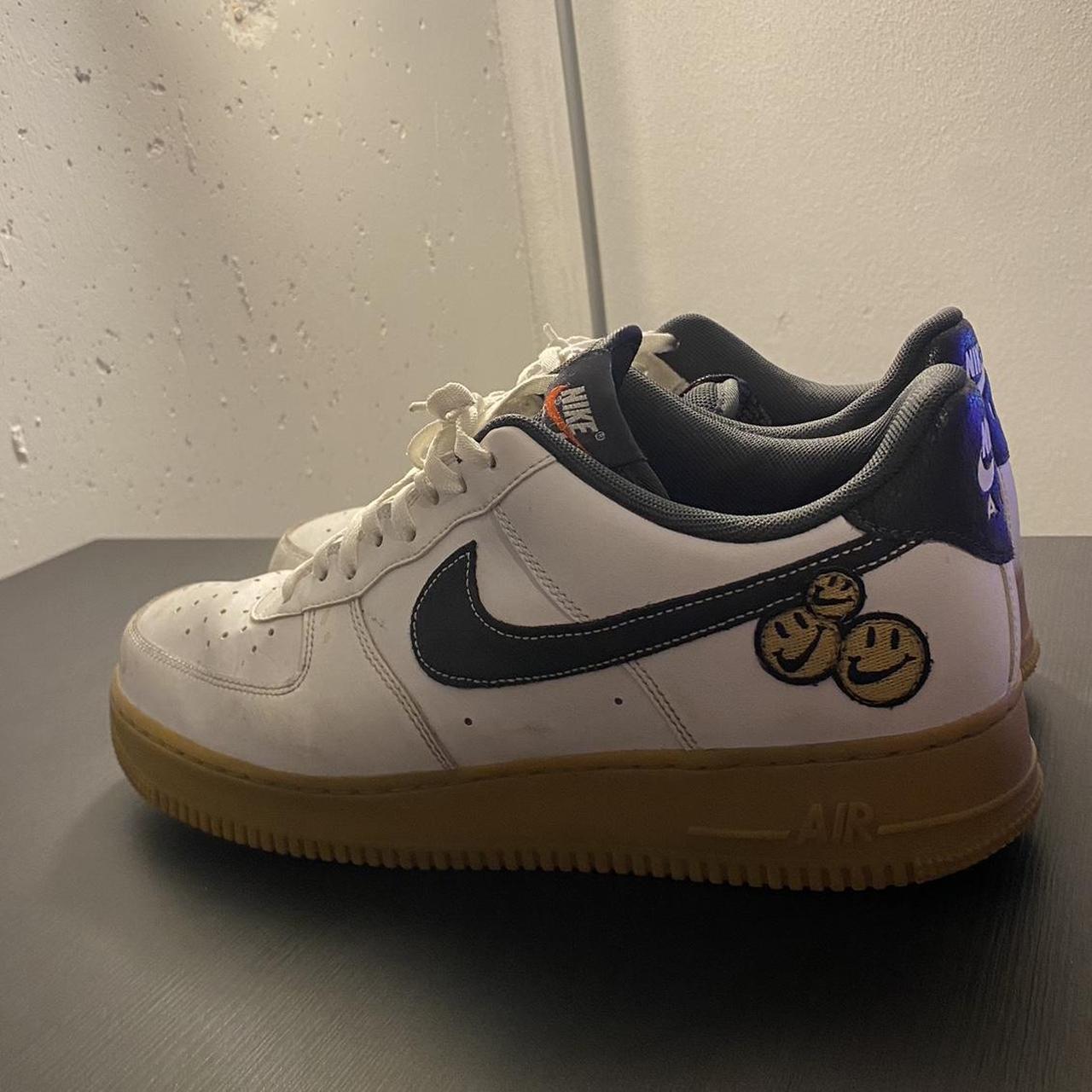 smiley air force 1