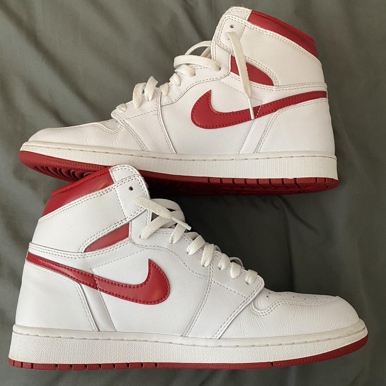 Jordan Men's Red and White Trainers | Depop