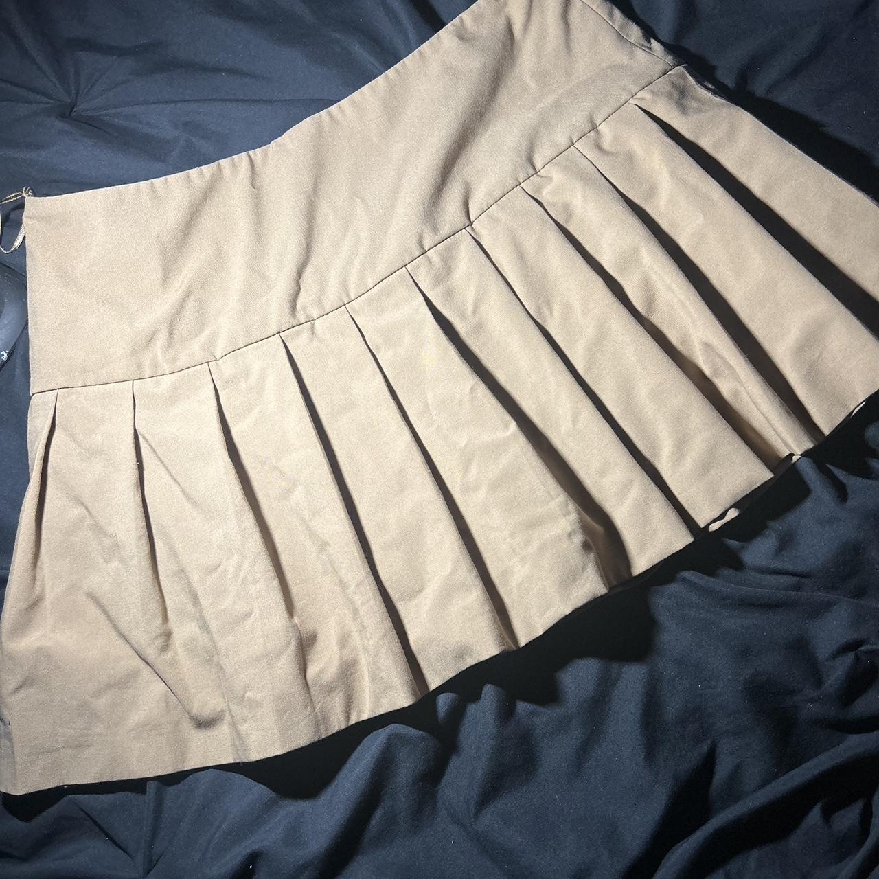 Khaki Zara pleated mini skirt Worn once for... - Depop