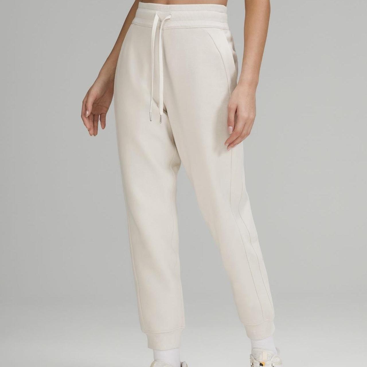 Lululemon best sale white joggers