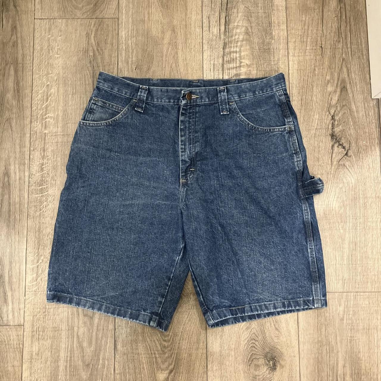 item listed by _ryno33