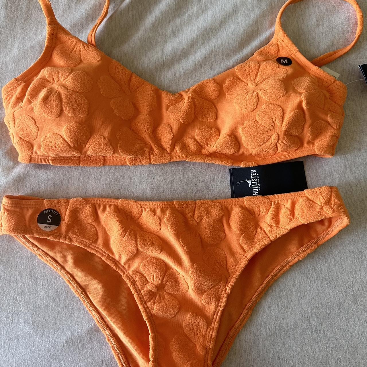 Hollister Orange Flower Bikini 🧡🍊 Has cute flower... Depop