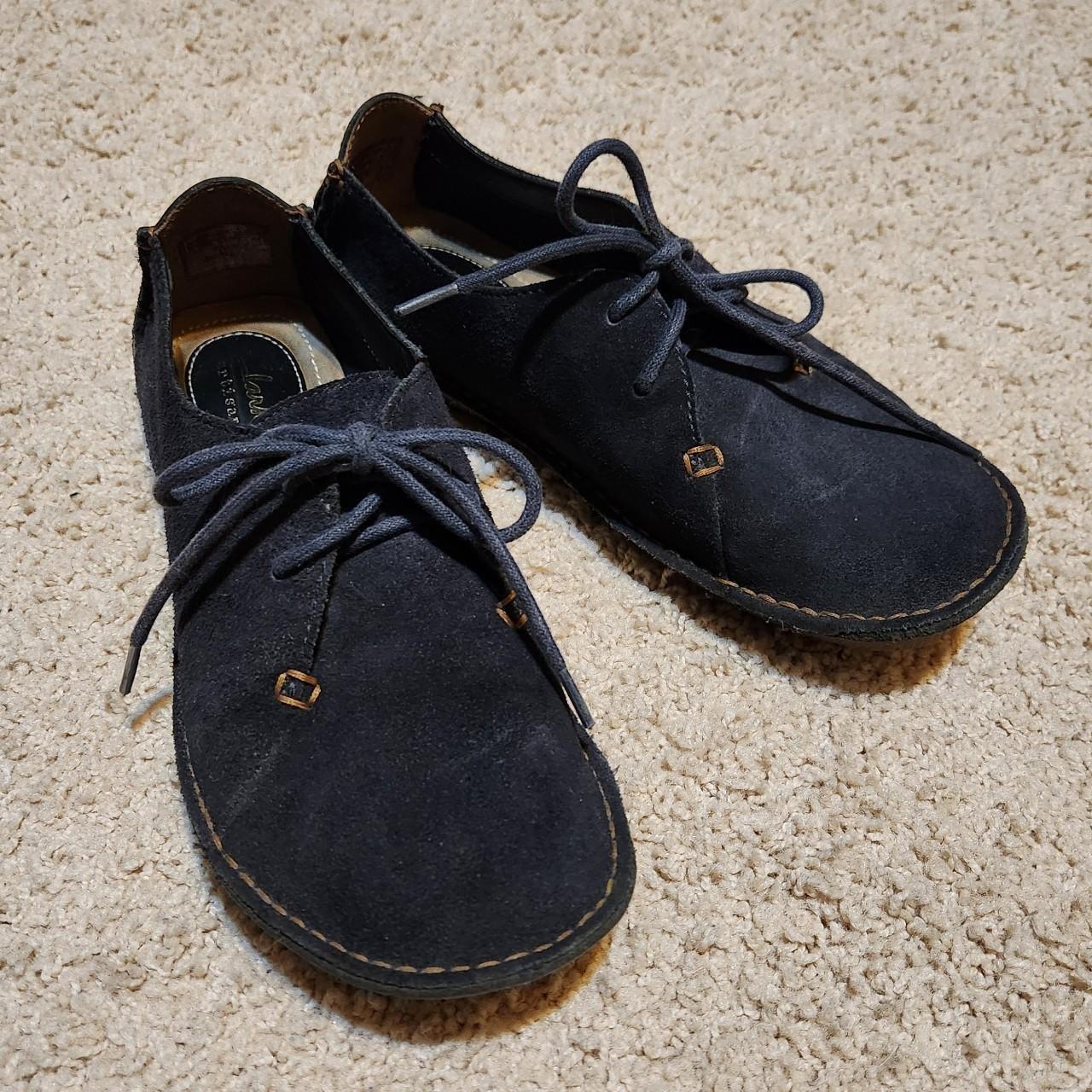 Clarks Artisan Janey Mae oxford moccasins in navy. Depop