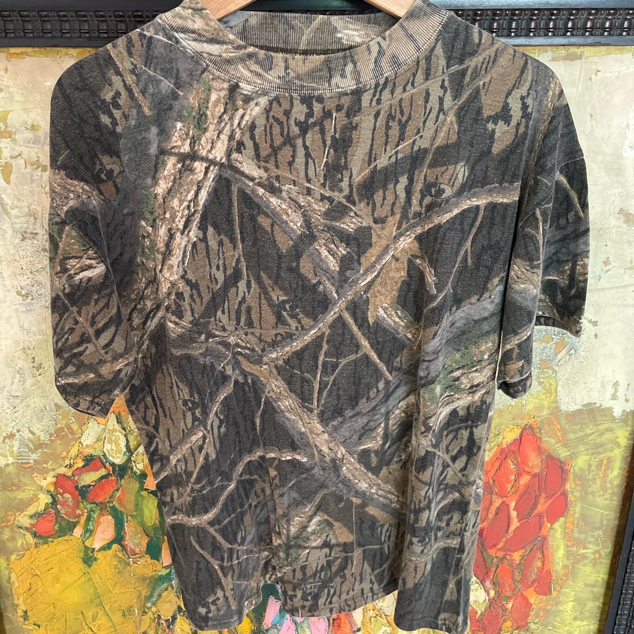 Mossy Oak Men's multi T-shirt | Depop