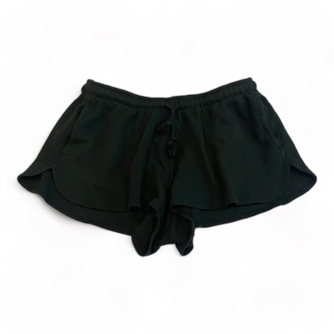 One Size Green Brandy Melville Shorts Never worn Depop