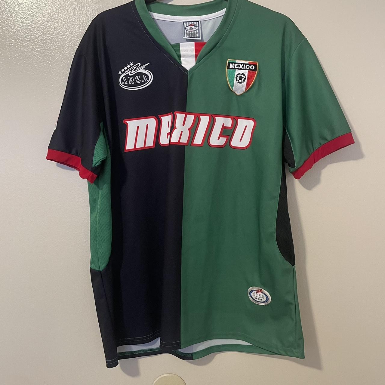MEXICO SOCCER JERSEY SIZE L 21.5x28 #vintage... - Depop