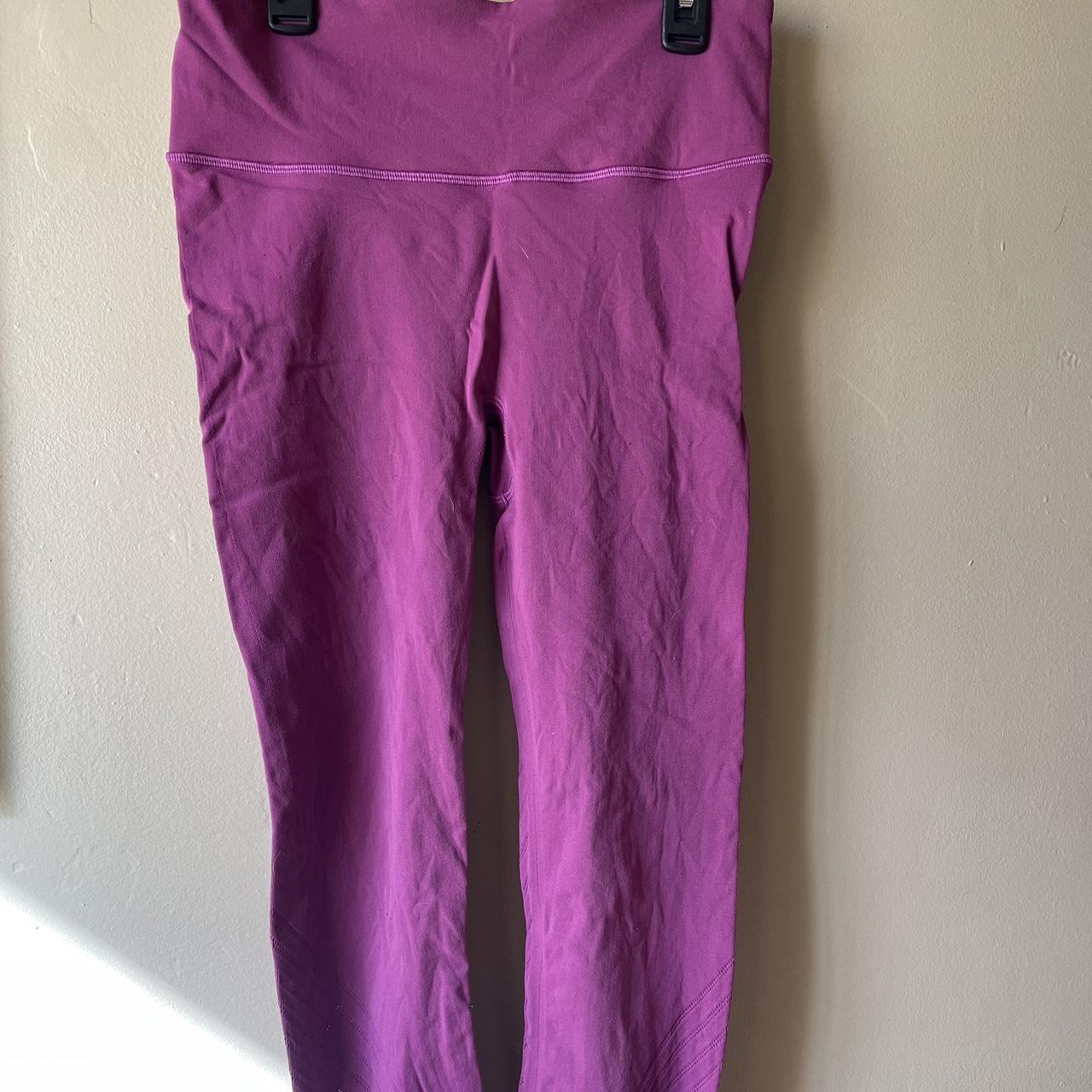Vintage Lululemon leggings 25 magenta colored
