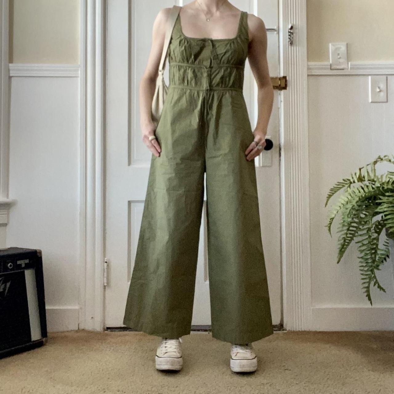 item listed by sun_flower_vintage