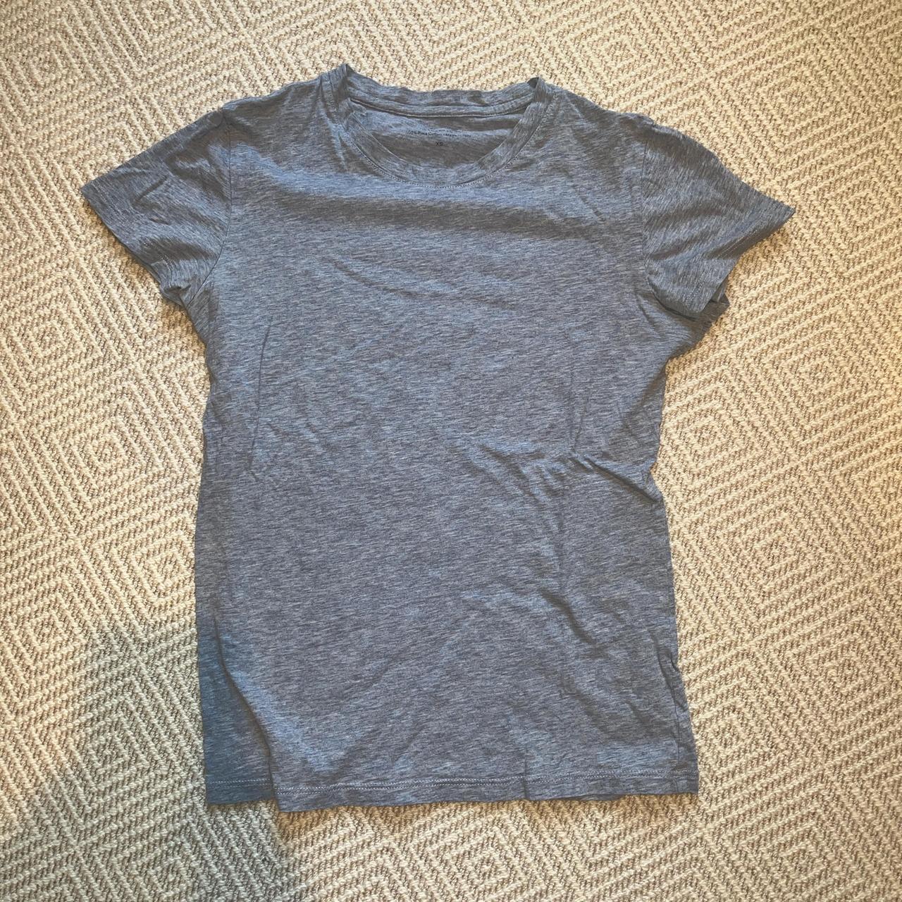 item listed by needclothesnow