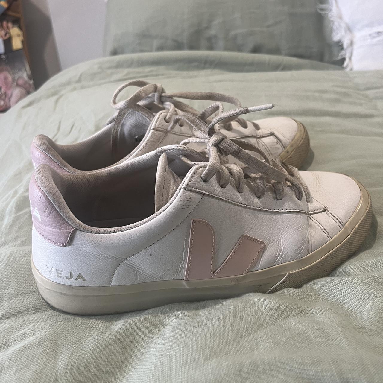 Authentic veja sneakers. Quite worn but could come... - Depop