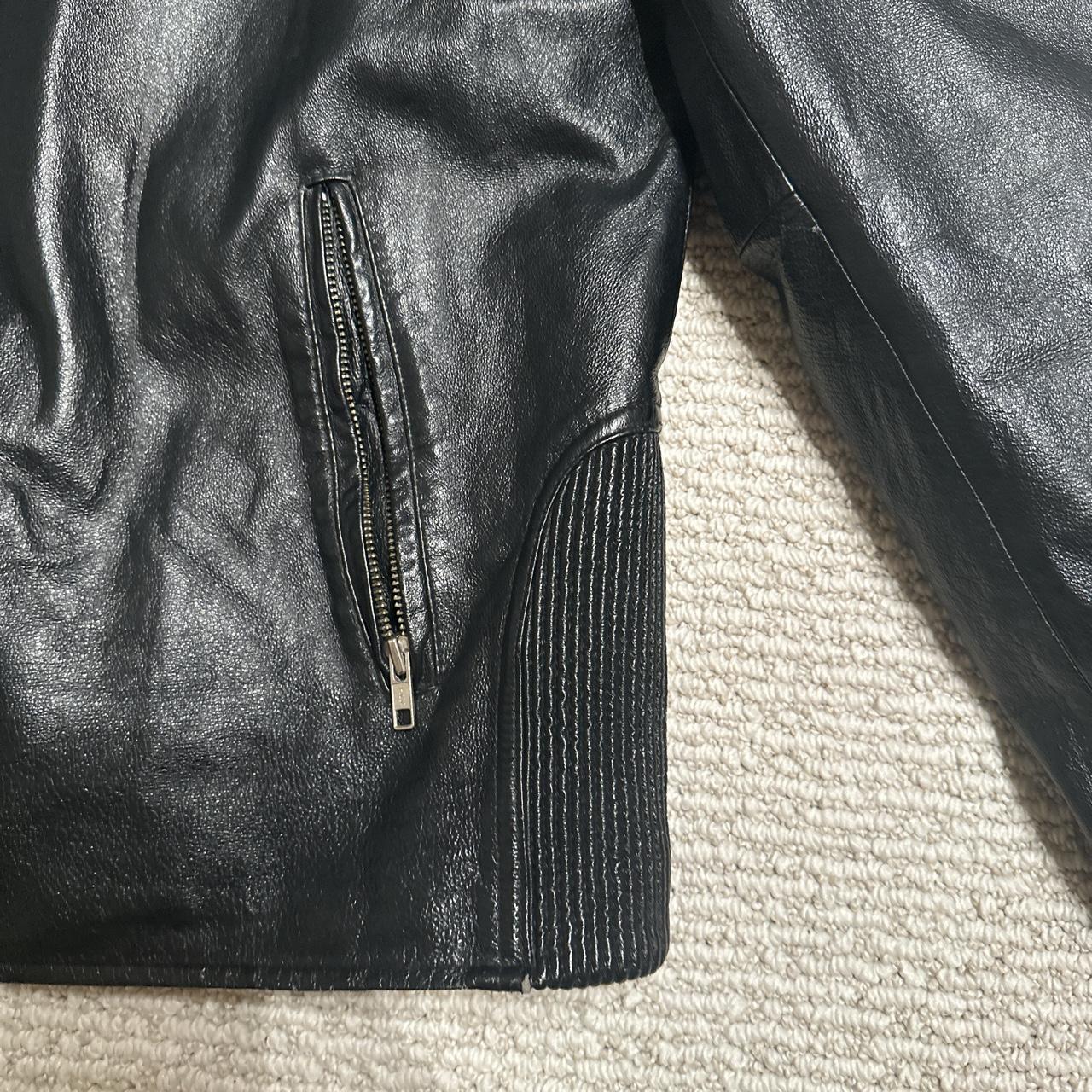 emma chamberlain leather jacket