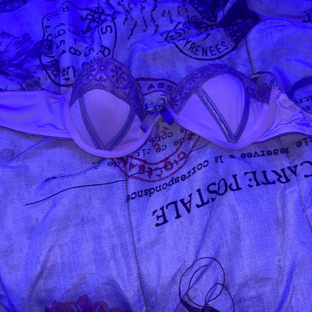 item listed by dabrattzoe