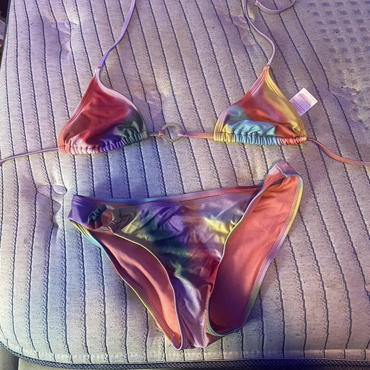 item listed by dabrattzoe