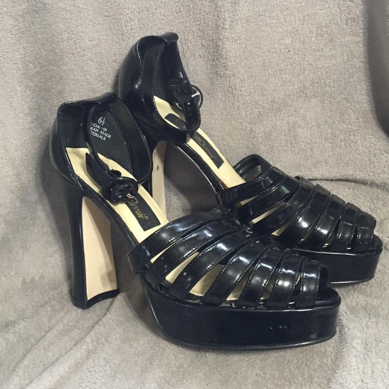 Black platform sandals 90s on sale