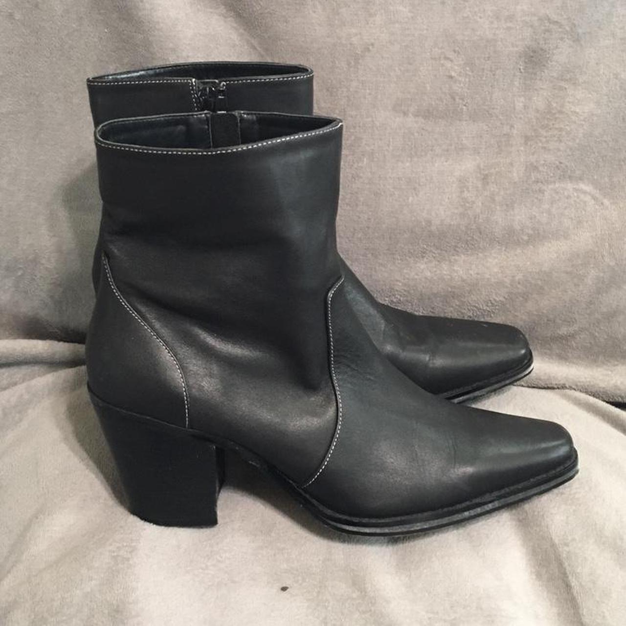 Urban outfitters 2024 black ankle boots