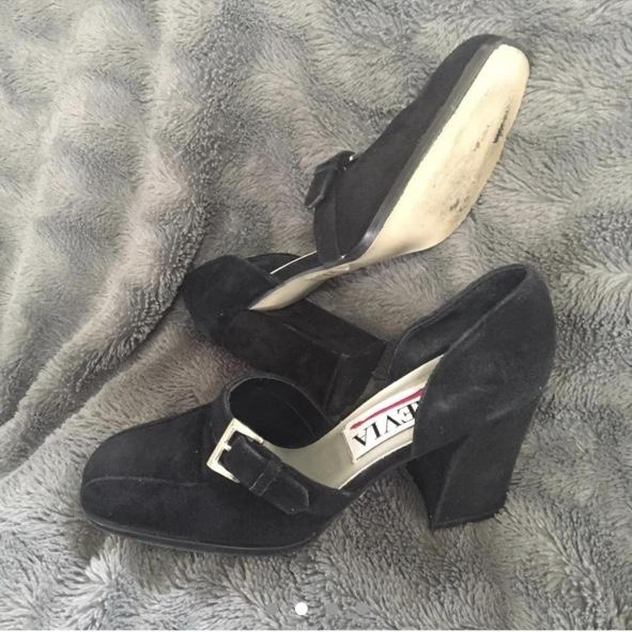 90s 2025 block heels