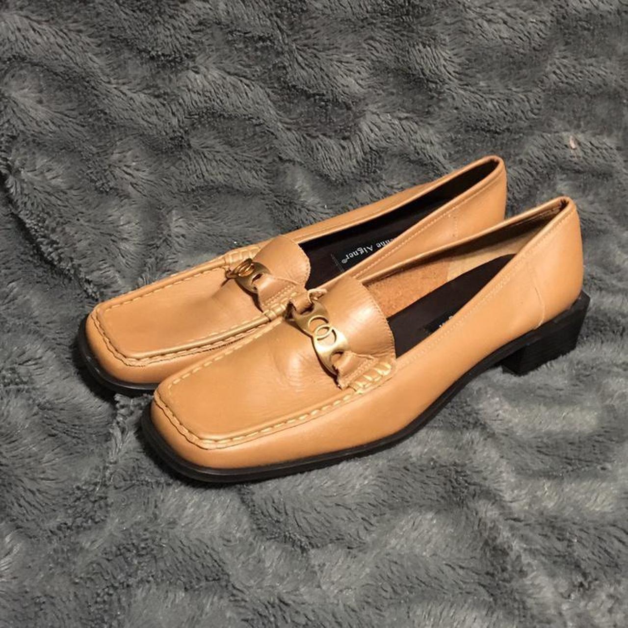 Aigner store womens loafers