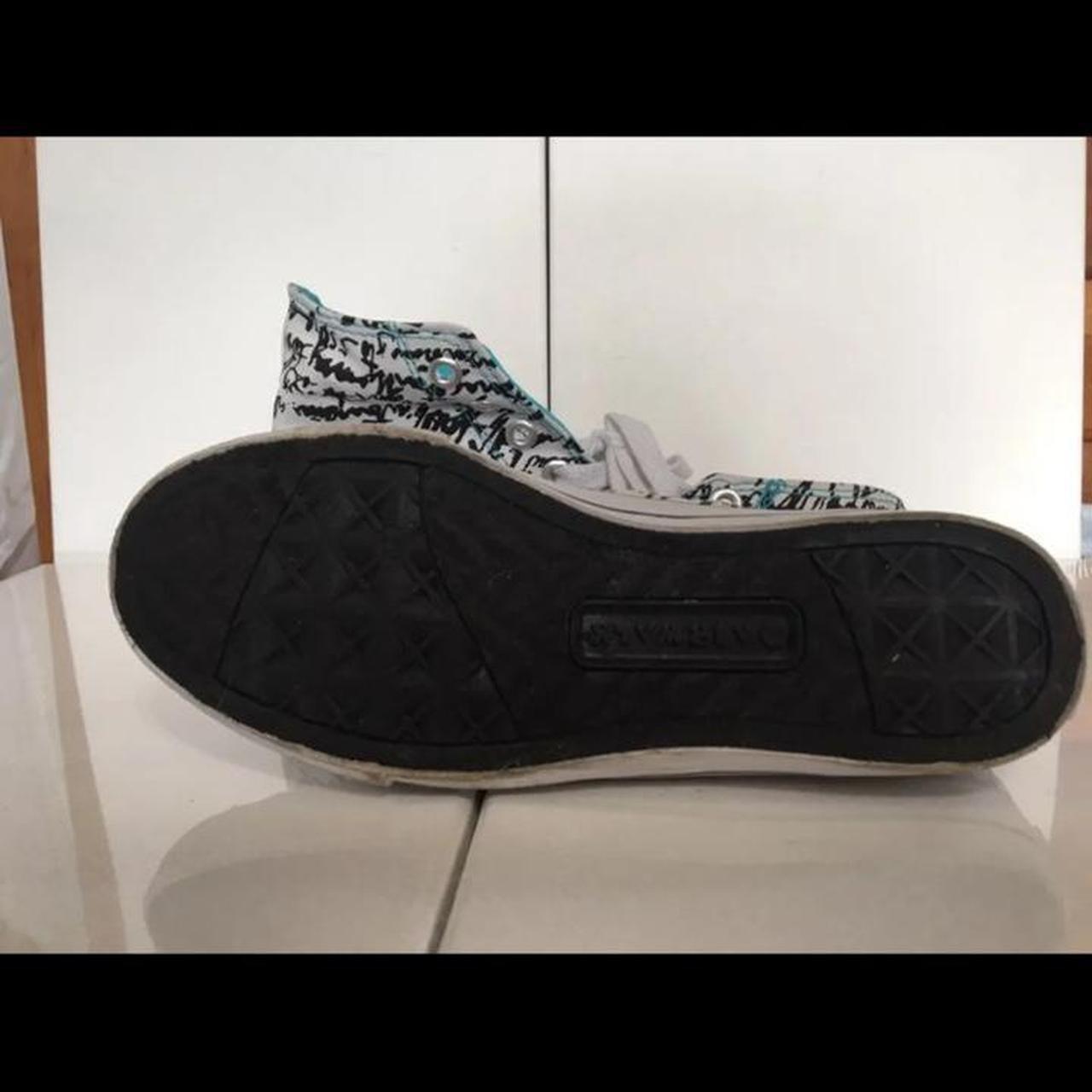 Vintage Y2k 90s/00s platform skate sneakers by | Depop