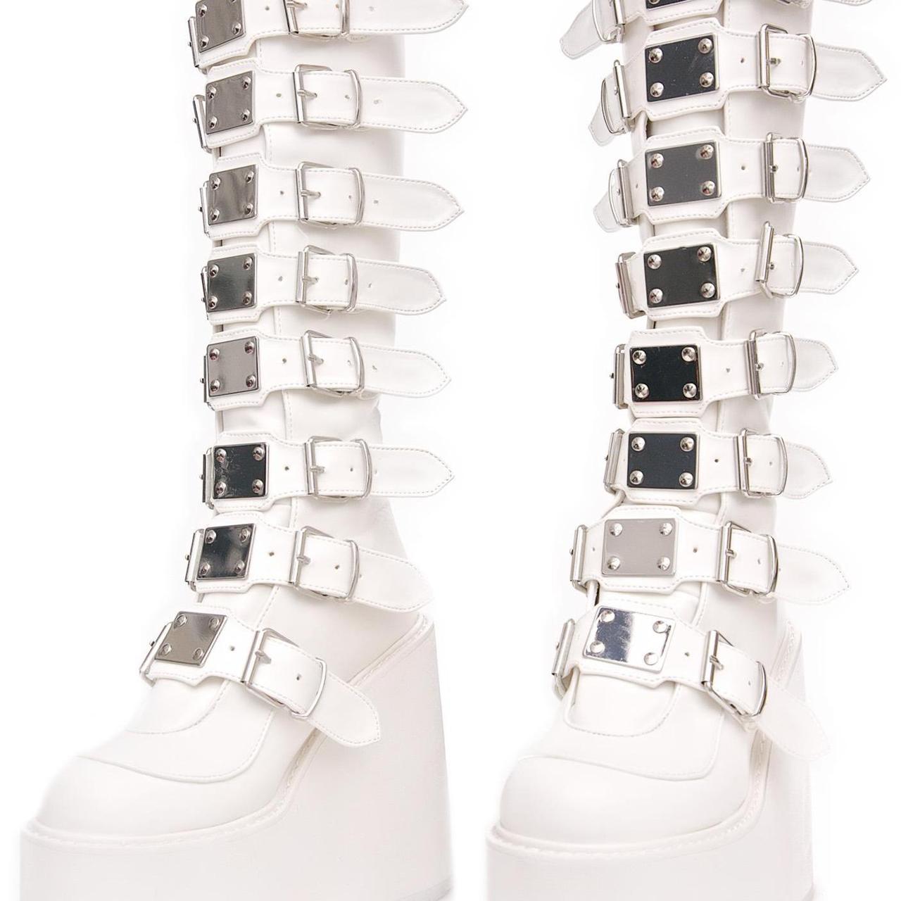 demonia damned white