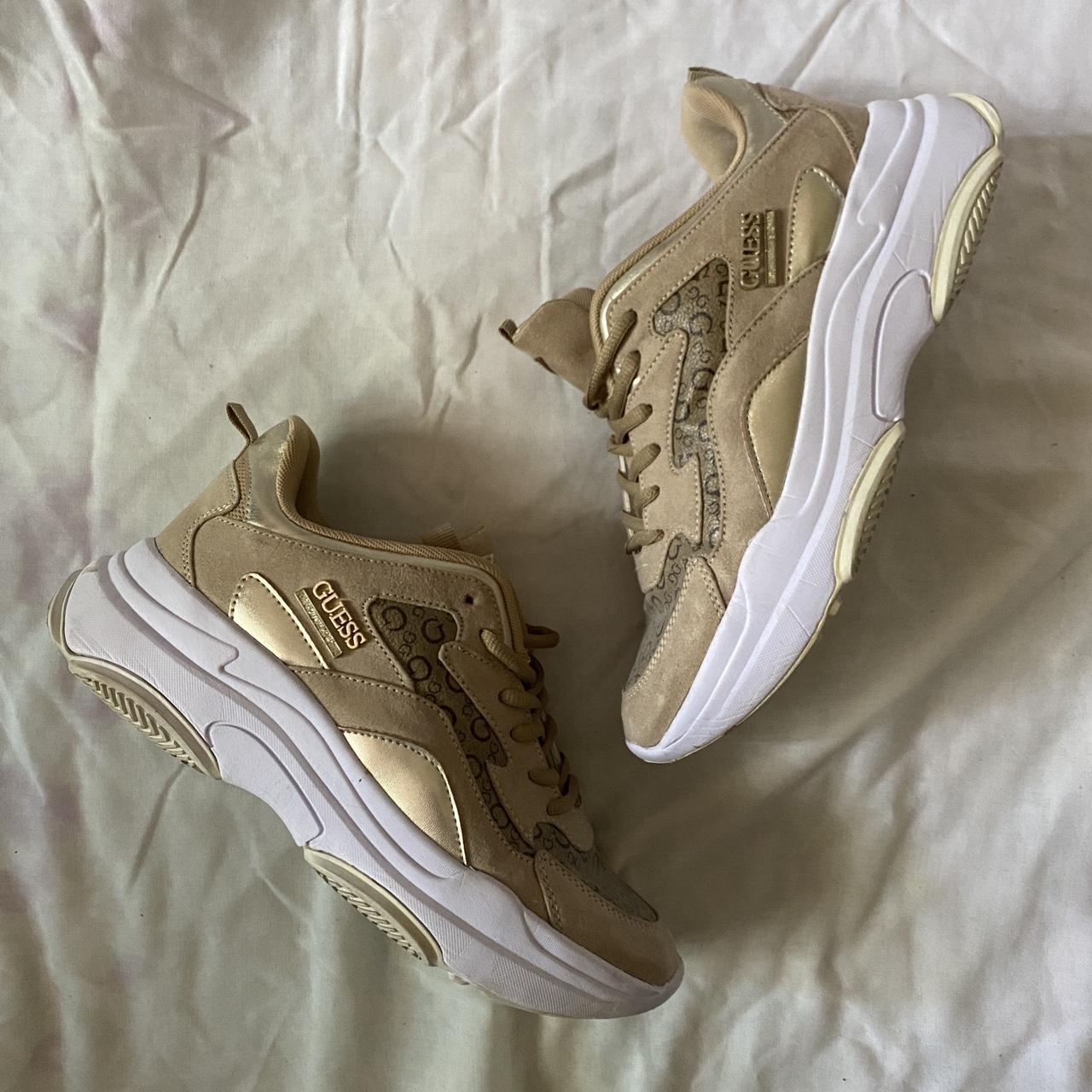 9.5 in womens in mens