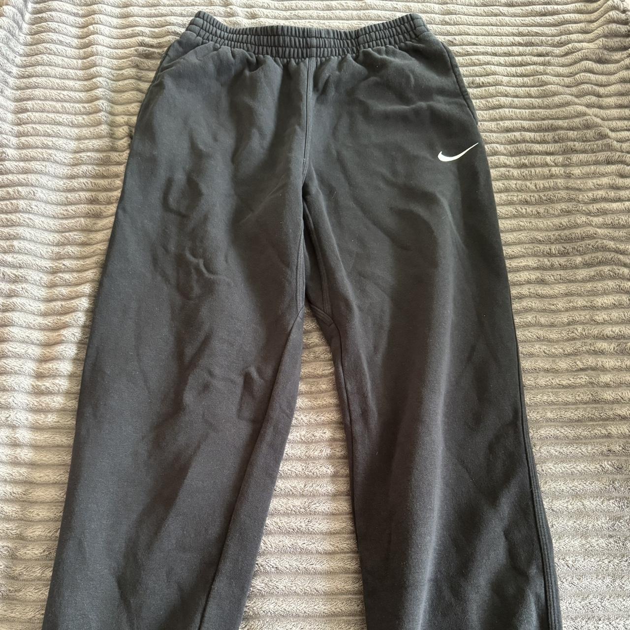 4xl nike joggers