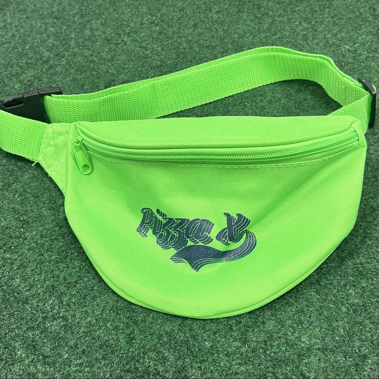 Fanny pack 2024 neon green