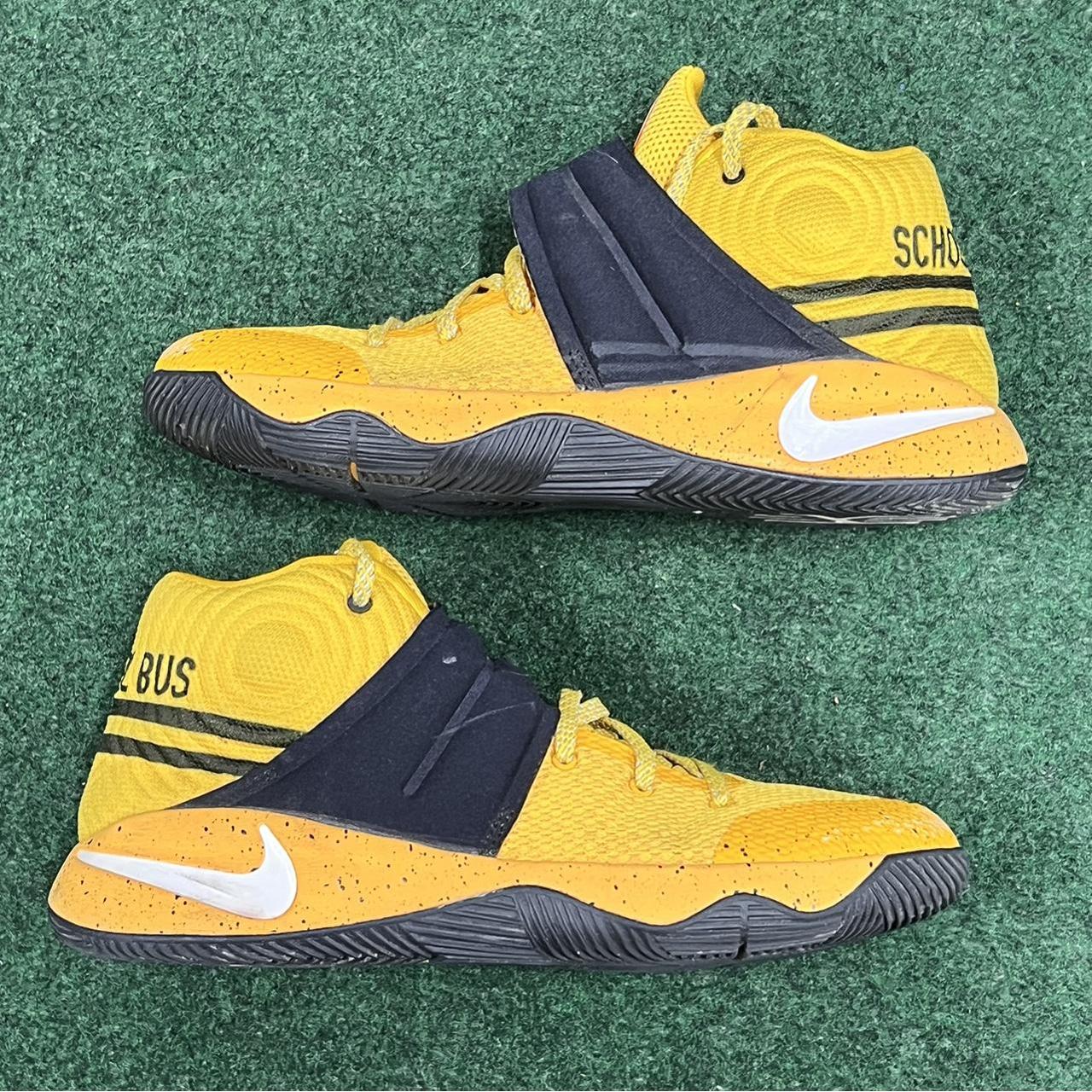 2016 Nike Kyrie School bus Condition- 8/10 Depop