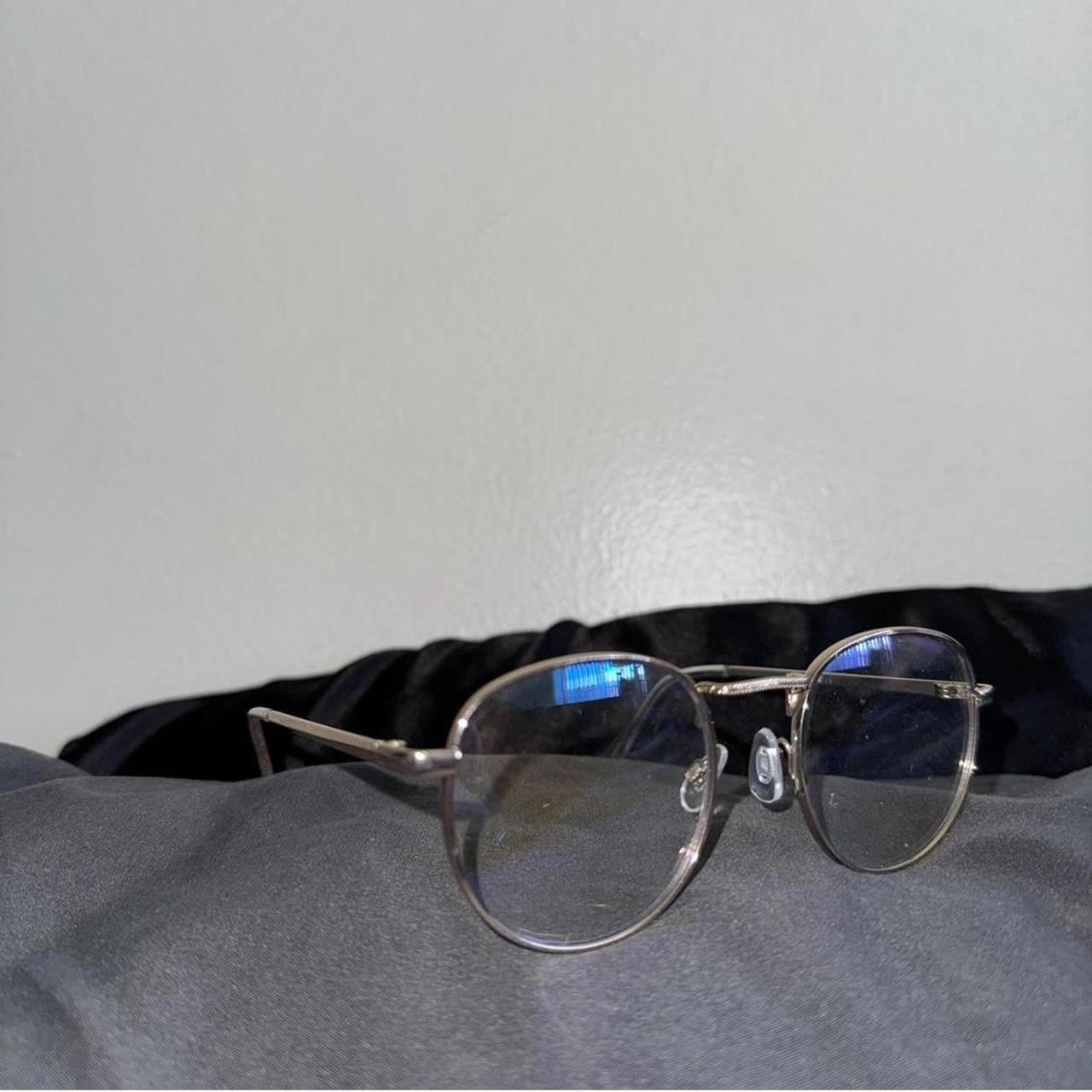 target blue light reading glasses didn’t fit me... Depop