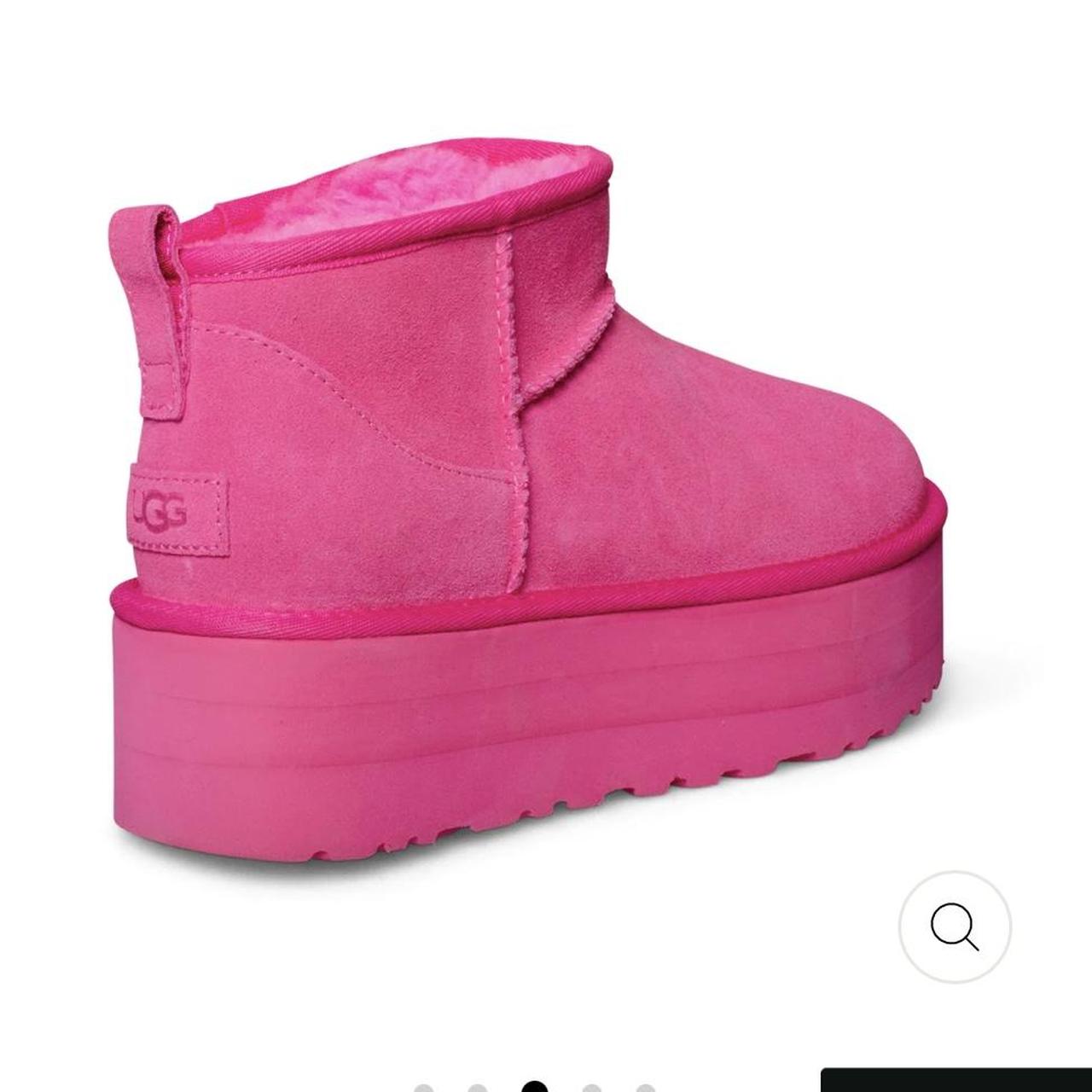 pink uggs boots