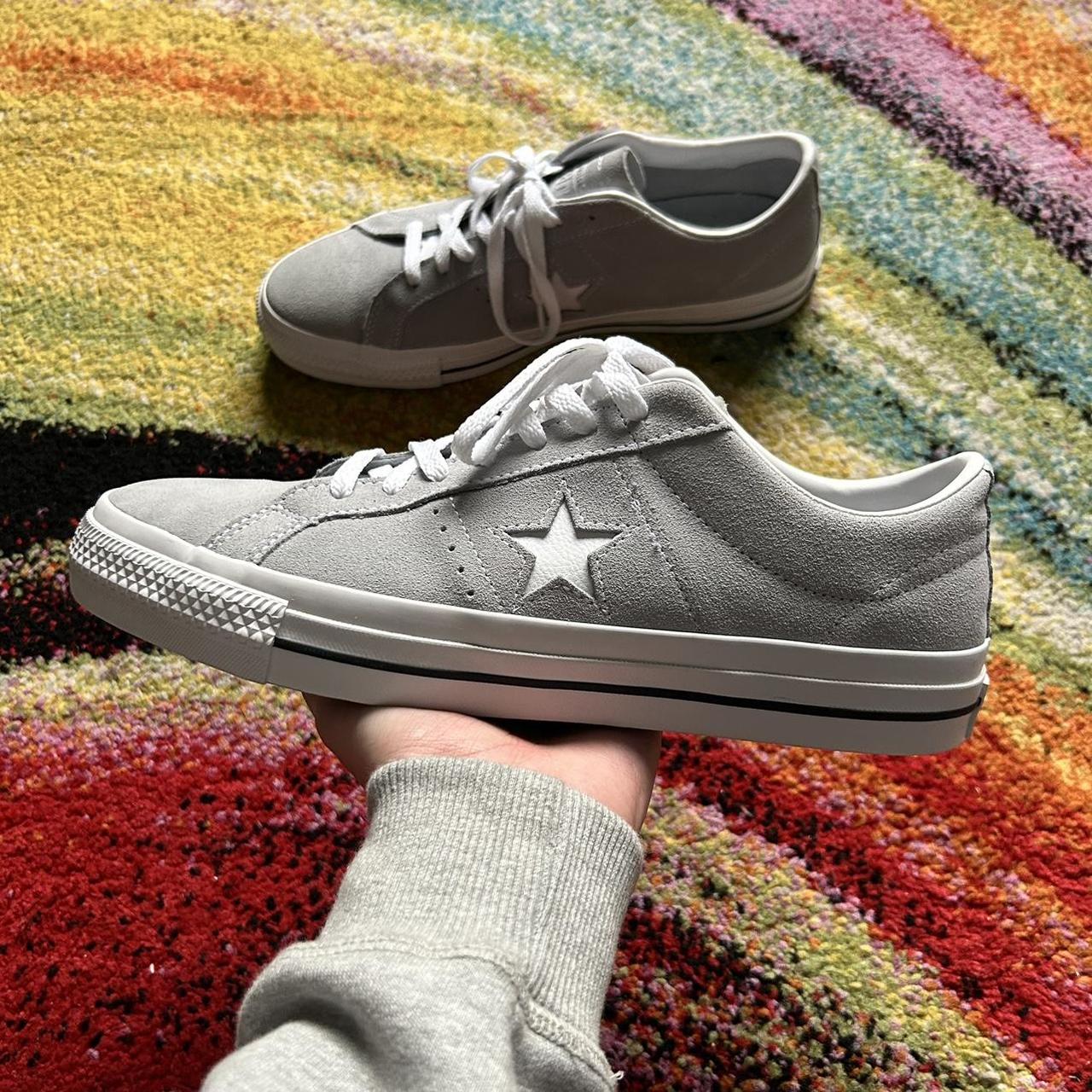 Grey converse one star best sale