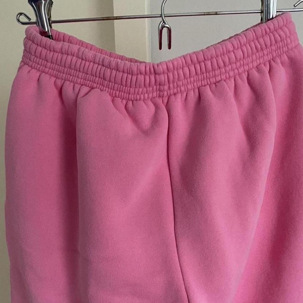 SWEATPANTS So cute for school and summer No... - Depop