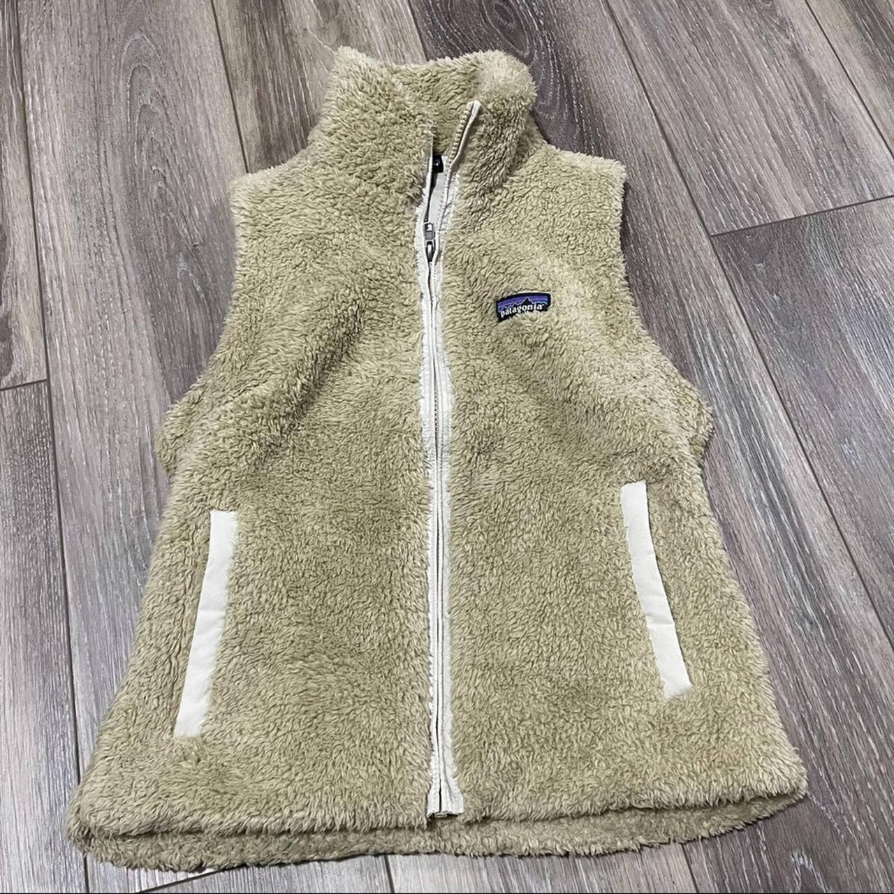 Patagonia women's fuzzy vest best sale