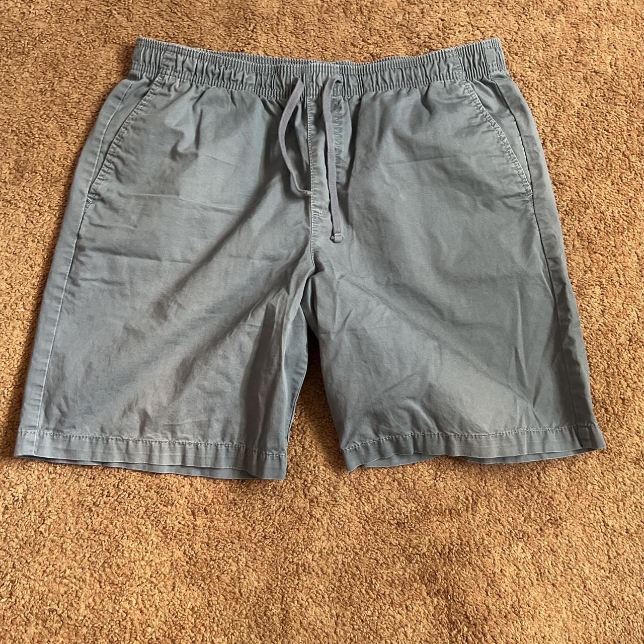 🥷🏼Gap shorts easy short size L🥷🏼 - Depop