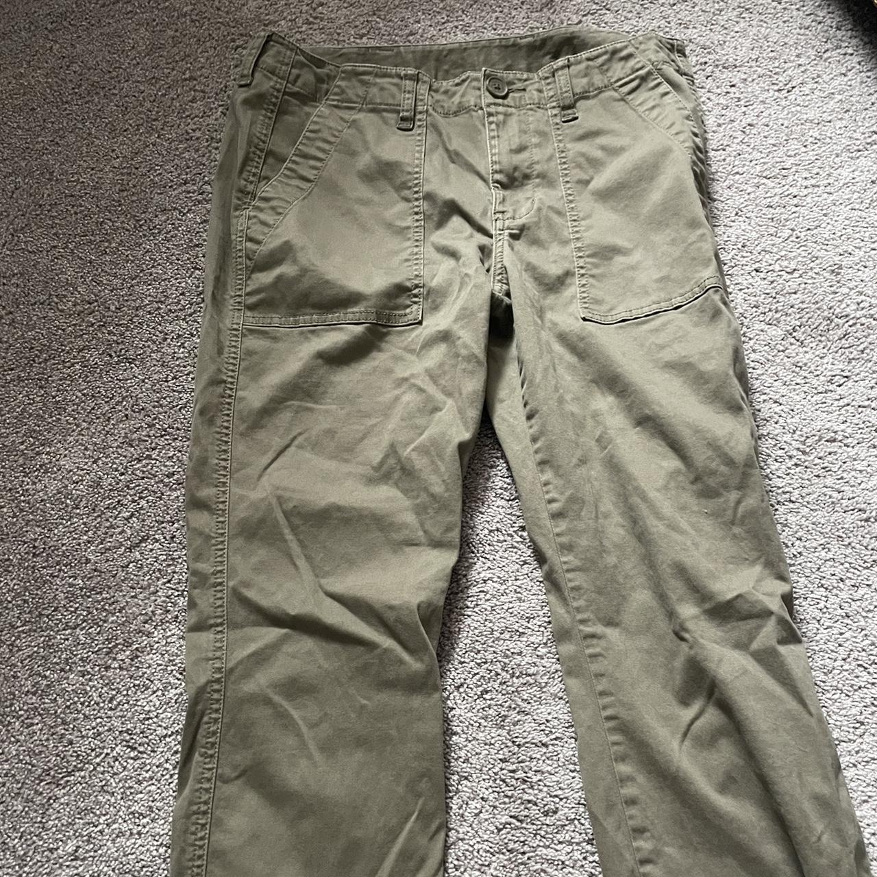 Green cargo style pants FREE SHIPPING! - Depop