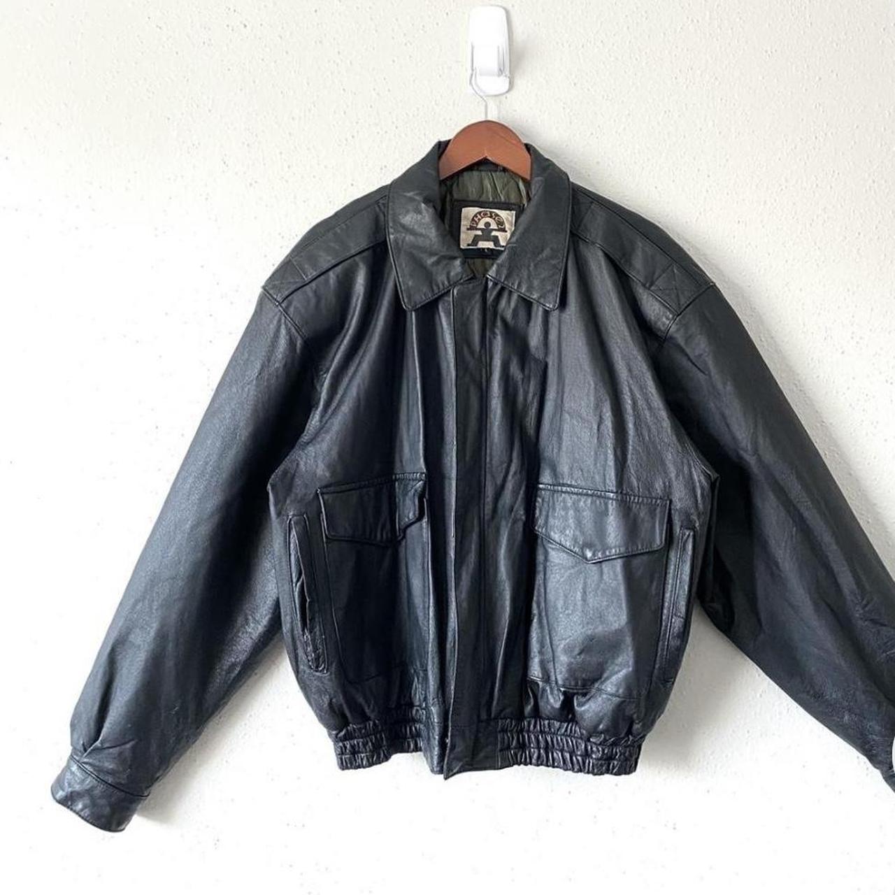 BARELY WORN VINTAGE SUPREME LEATHER BOMBER - Depop