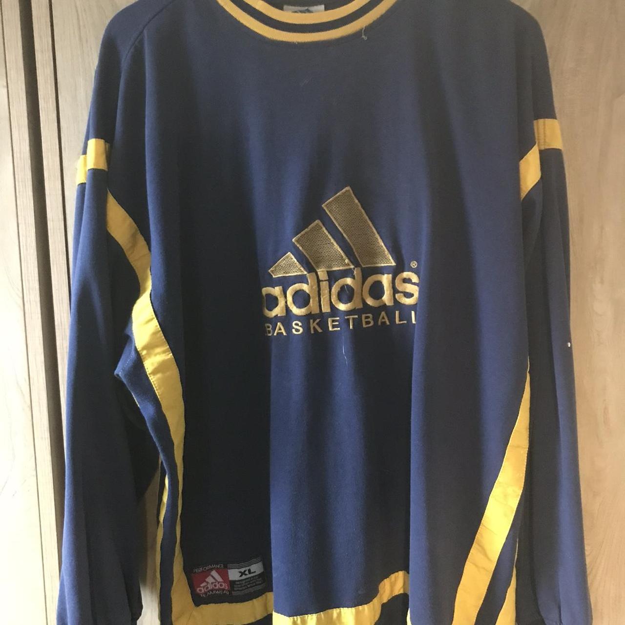 Adidas sweatshirt gold logo cheap