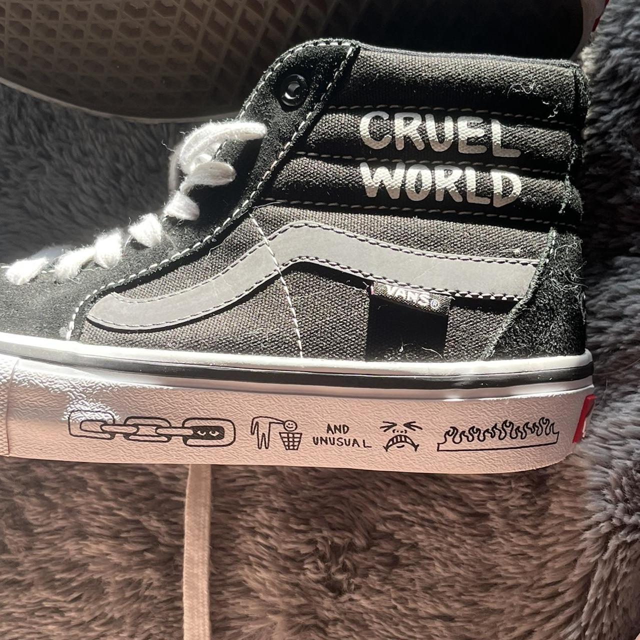 Vans sk8 hi cult hot sale