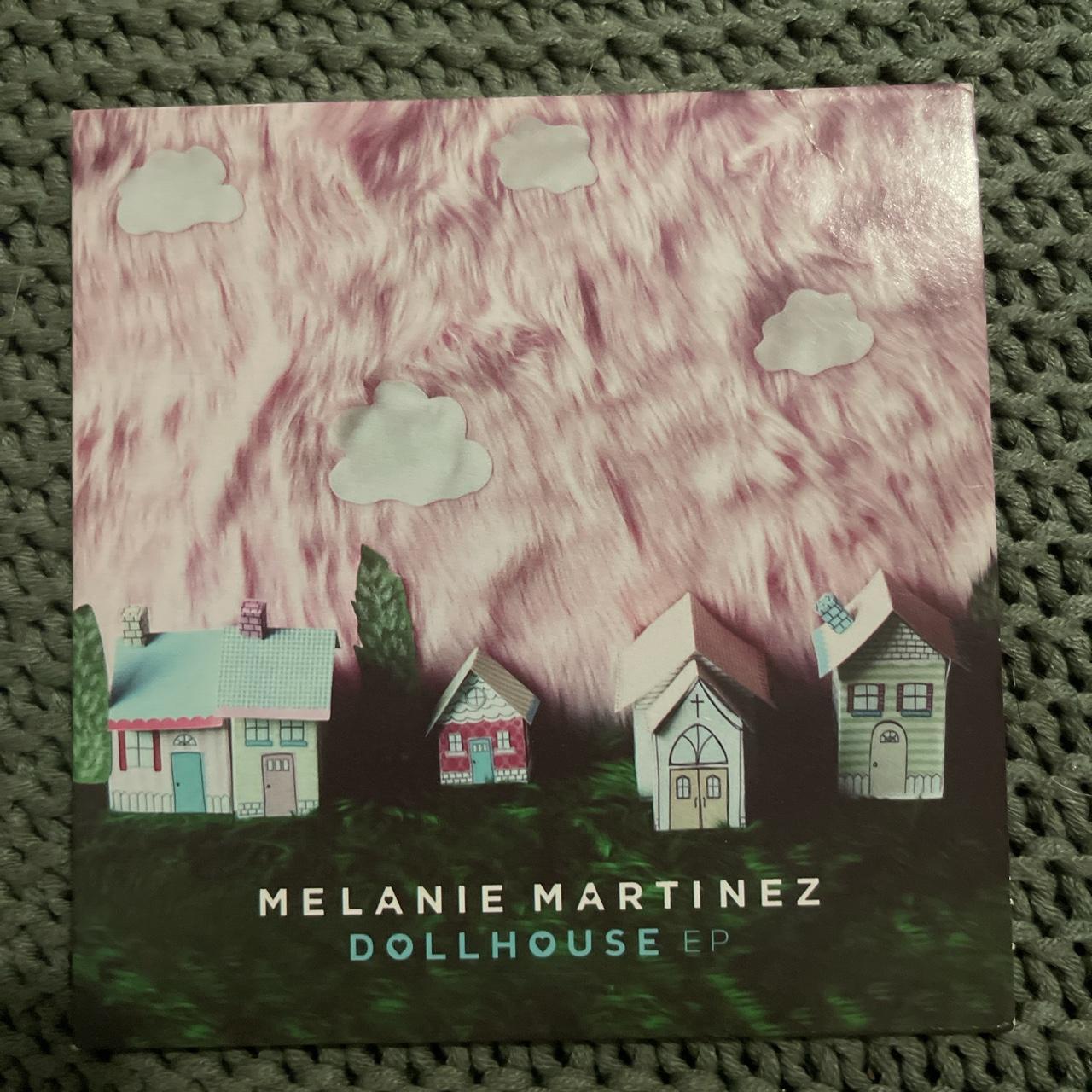 Melanie Martinez dollhouse EP CD can anyone help me... Depop